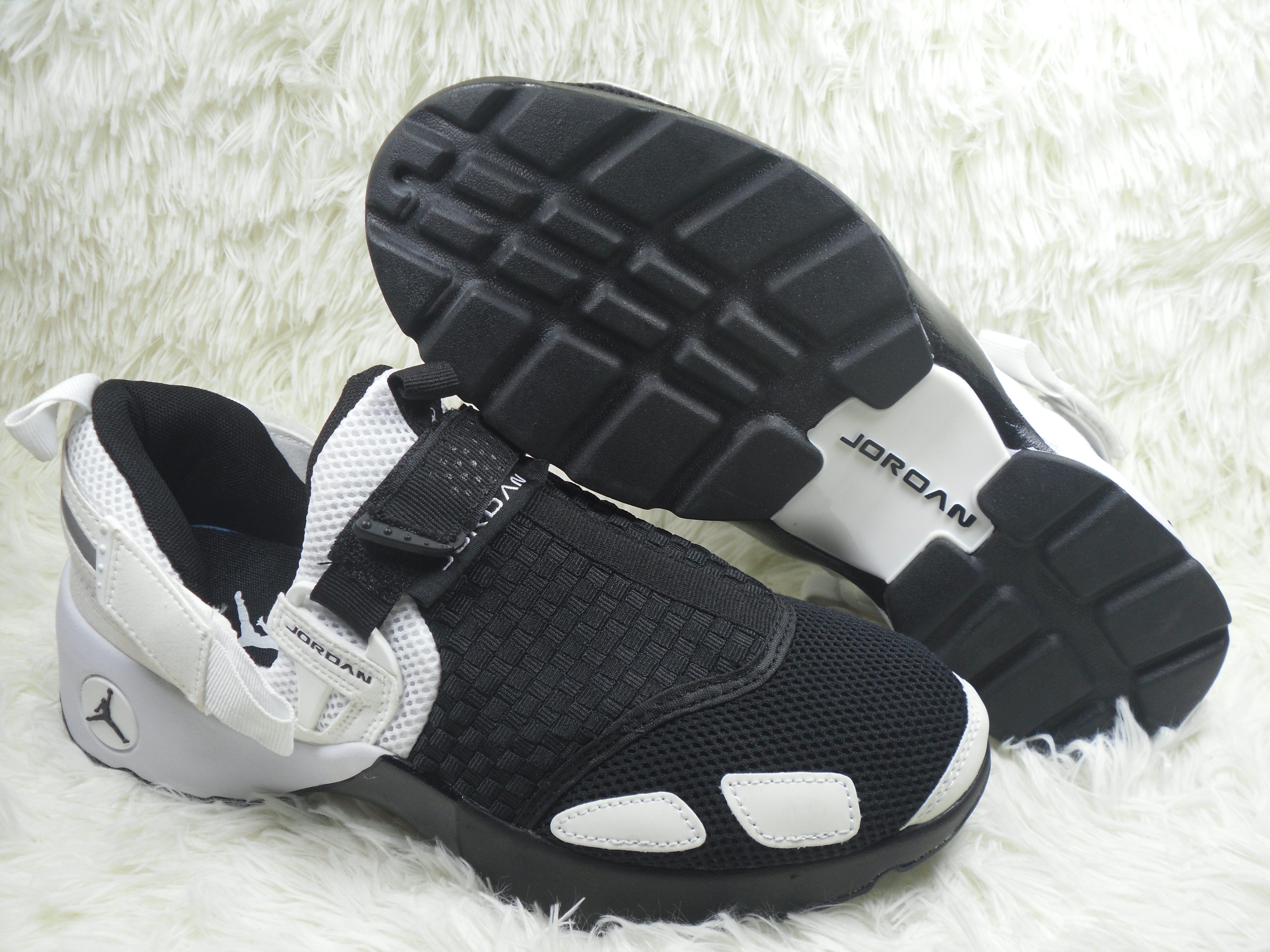 Jordan Trainer 3 Black White Running Shoes